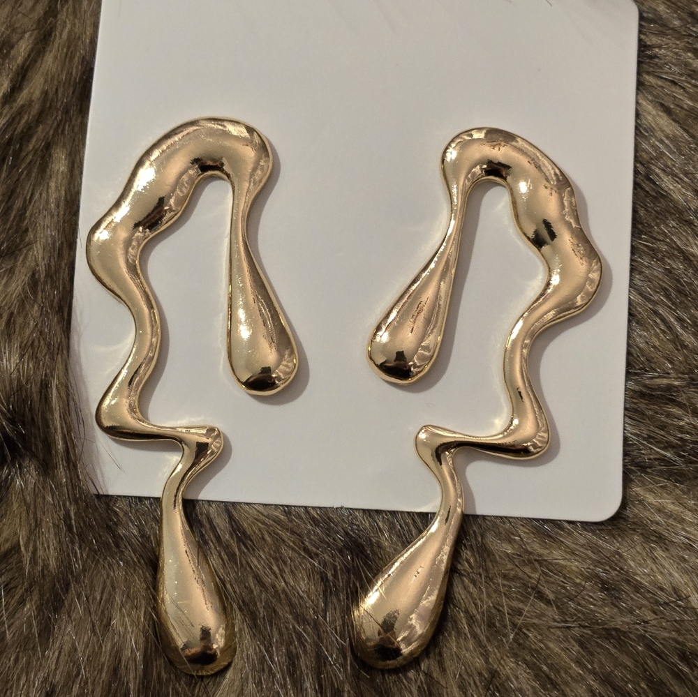 Silver Abstract Asymmetrical Dangle Pierced Earrings